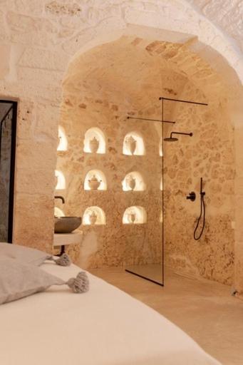 Alesia Luxury Cave Bed & Breakfast Ostuni Exterior photo