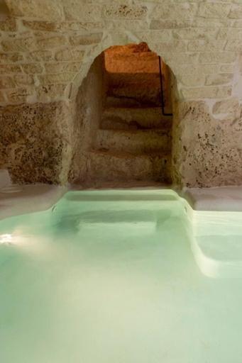 Alesia Luxury Cave Bed & Breakfast Ostuni Exterior photo