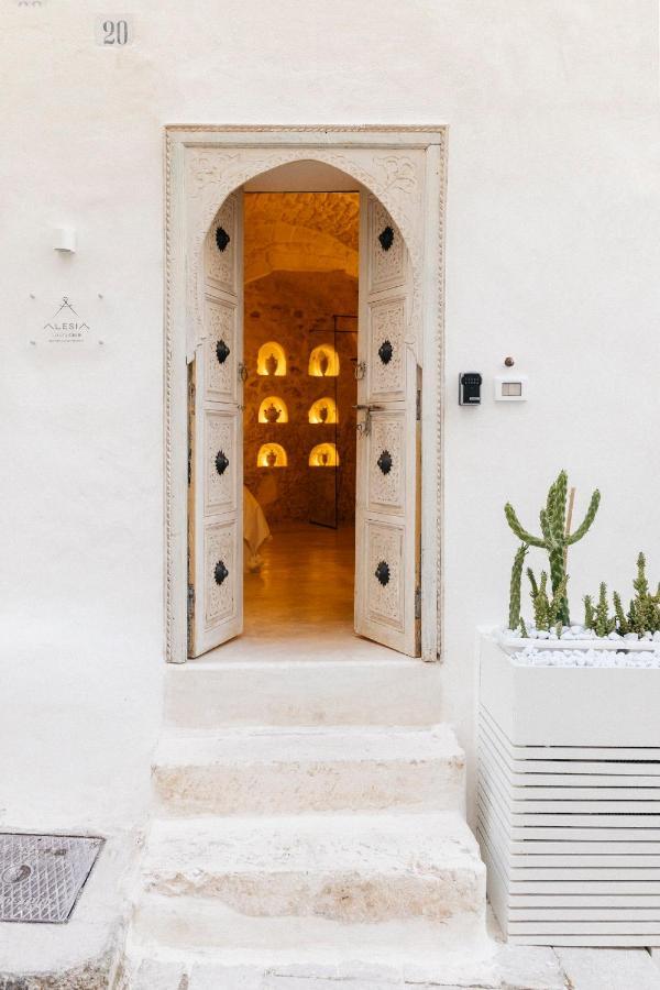 Alesia Luxury Cave Bed & Breakfast Ostuni Exterior photo